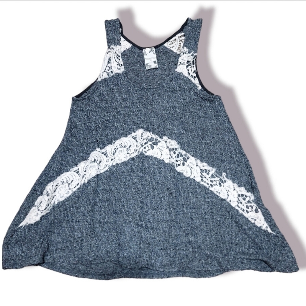 Blu Pepper top